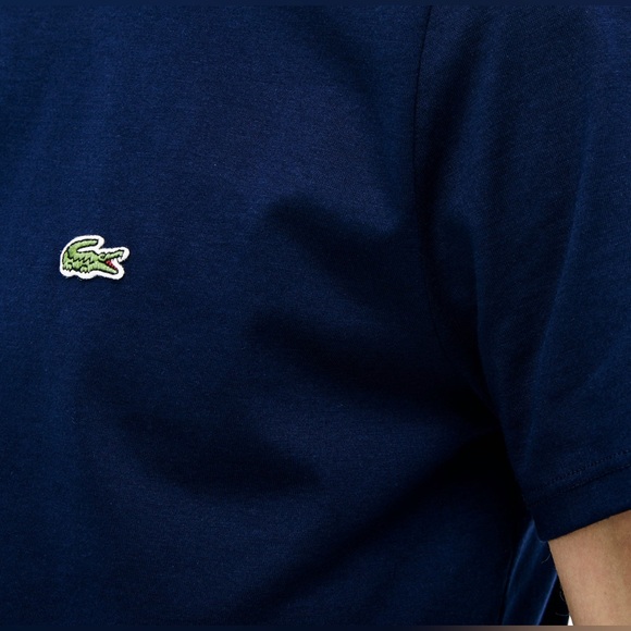 Navy blue Lacoste oversized Tshirt - Picture 2 of 2